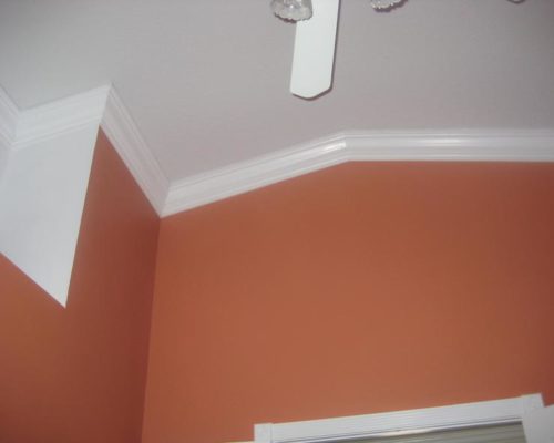 crown_molding_installer